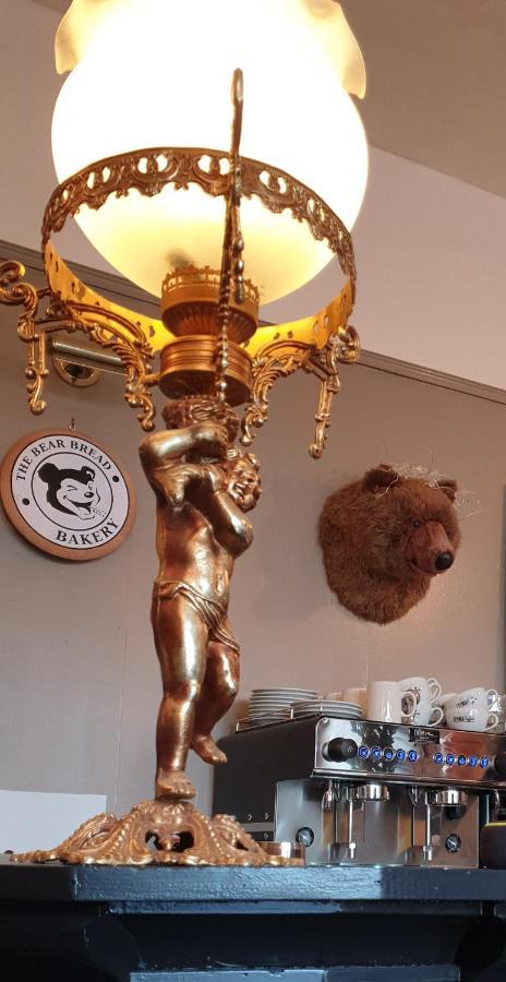 The Bear Bread Bakery B&B, Ensuite Rooms Above The Bakery, Colyton Dış mekan fotoğraf