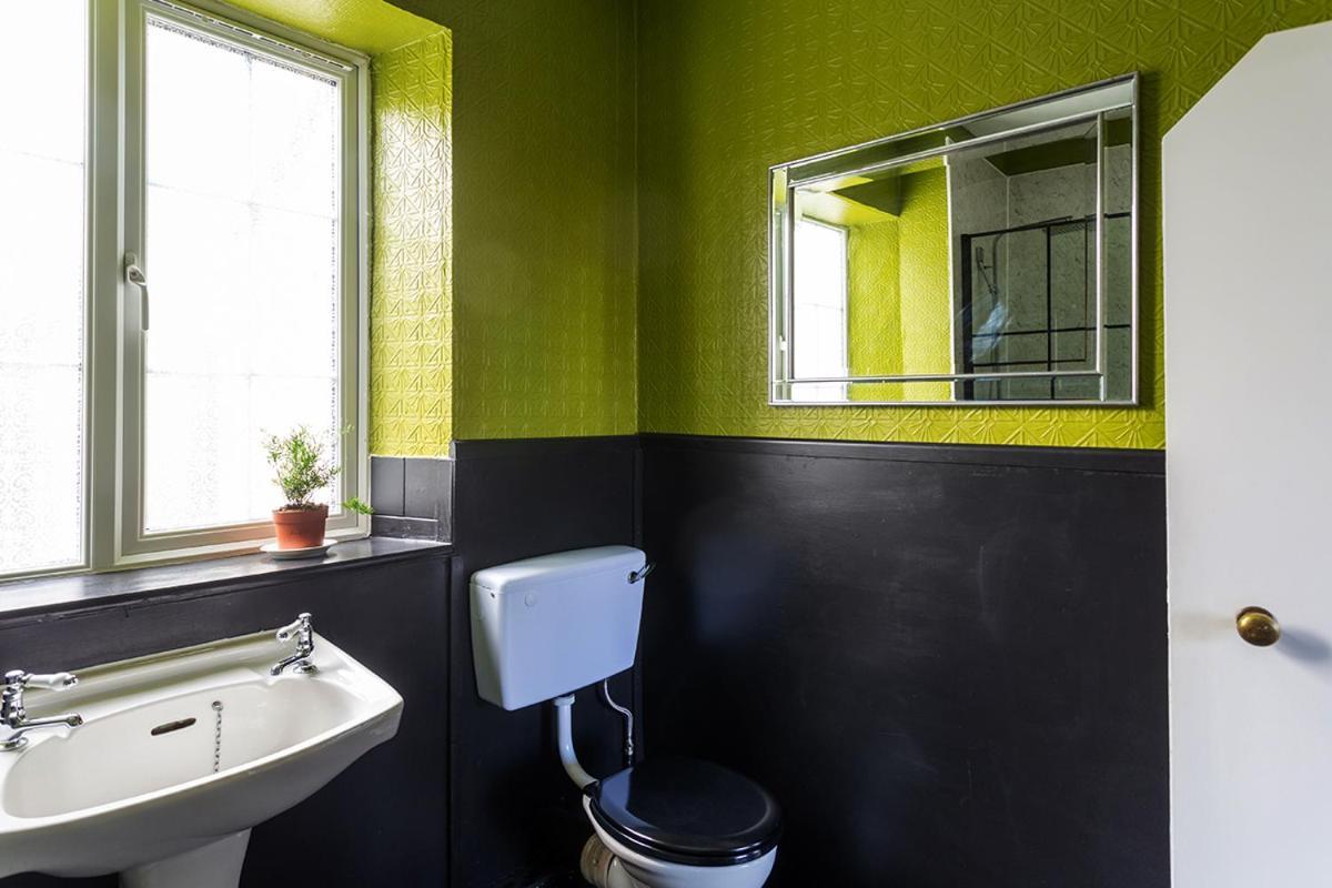 The Bear Bread Bakery B&B, Ensuite Rooms Above The Bakery, Colyton Dış mekan fotoğraf